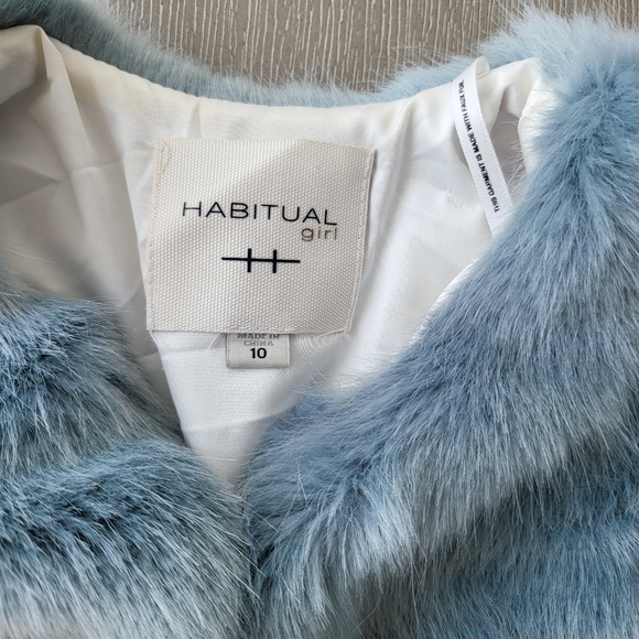 HABITUAL Girls faux fur jacket - Picture 2 of 7